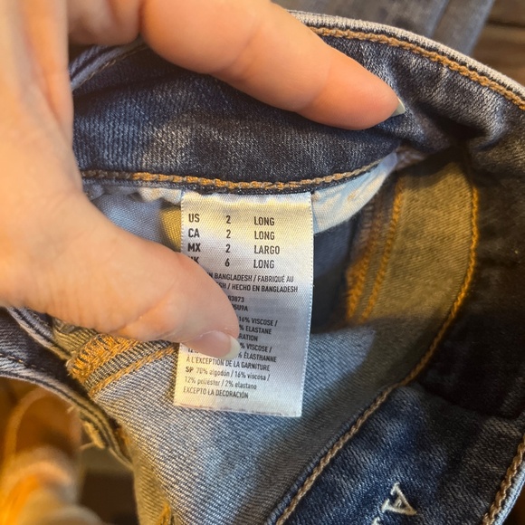 Women’s Pants - Picture 2 of 6